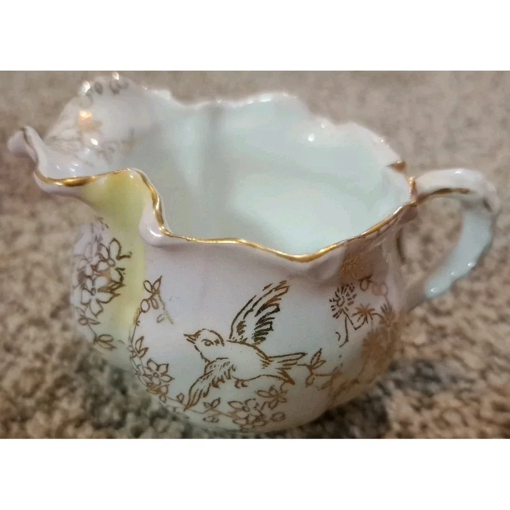 Vtg Porcelain Creamer/Sugar With Ruffled Edge Gold‎ Trimmed Dove